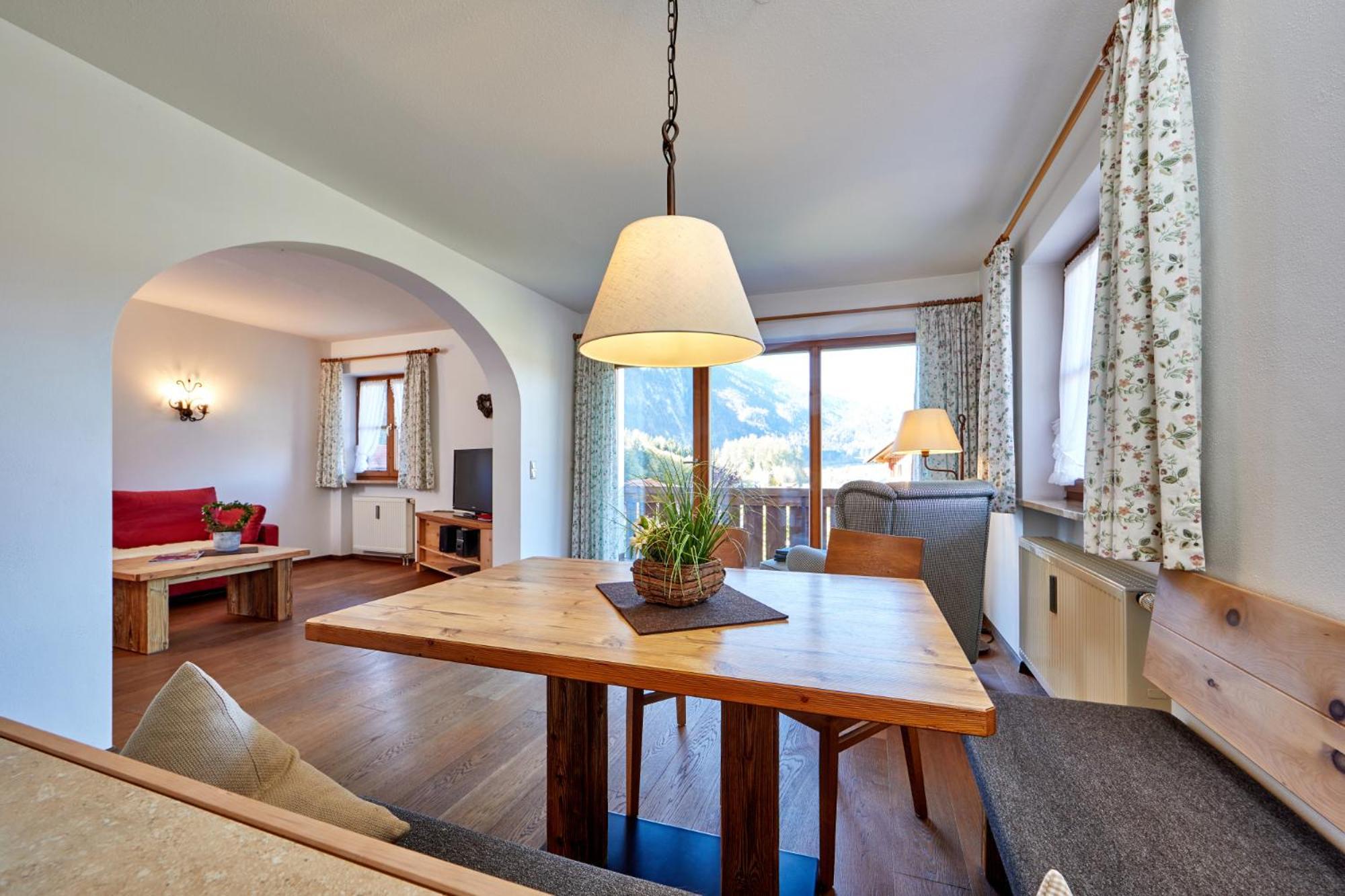 Appartements Christiane Knoepfle オーバーアマーガウ エクステリア 写真